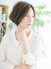 【浅草美容院HANARE】オリーブベージュの小顔ひし形ショ-ト♪a