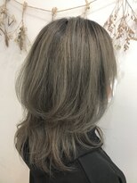 ノルン バイ シェリッシュ(Norn by sheriche)&nbsp;くびれミディアム×シアンベージュ