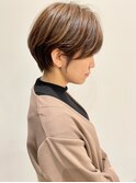 前髪ながめの大人美人ショート ハンサムショート
