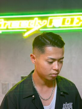 グリーディーフォックス 代々木(Greedy FOX) 韓国マッシュ/センタ-パ-ト/ツイストスパイラル/スキンフェード