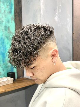 ワールドシップコウベ(WORLD SHIP KOBE) スペインカール