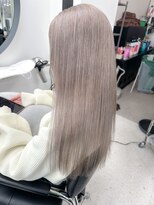 ヒビヲ(HIBIO)&nbsp;ダブルカラーベージュカラーハイトーンカラーケアブリーチボブ