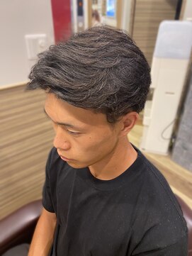 銀座マツナガ 神田店 10代20代30代ツーブロニュアンスパーマナチュラルバックスタイル