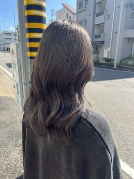 アフェクション 大曽根店 グレージュ