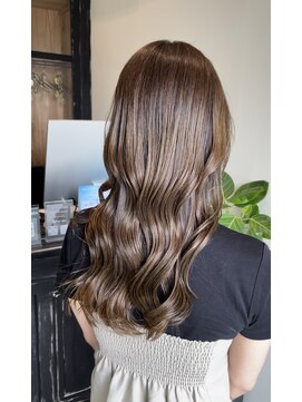 ヘアサロン エン(hair salon en.) スモーキーグレージュ