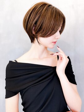 ロンド エメ 柏(Lond aimer) ミニウルフチェリーブラウンブリーチなしショートボブ前髪/柏柏