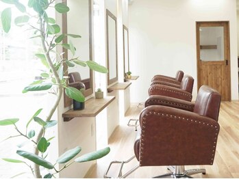 ピース ヘアーアンドスパ(PIECE hair&spa)の写真/心安らぐ上質な空間で、髪と心を癒す特別なひとときをご堪能ください◎大人女性におすすめのサロン☆