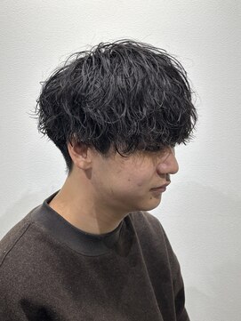 ハイプ(HYPE) 波巻き/メッシュ/スキンフェード/学割/白髪染め/縮毛矯正/韓国