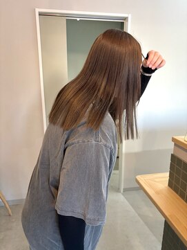ラーソ(laco) ダブルカラーでつくる寒色ベージュ