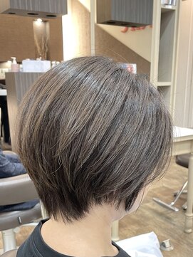 アルターリール(aL ter Rire) 暗めカラー/デザインカラー/フェイスフレーミング/澤瑞絵