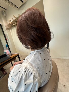 アローム(alom) ふわっとショートレイヤーで