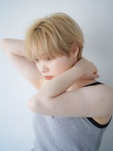 ワン 町田(ONE) ミルクティーブロンド/ダークブルー/ワンホンレイヤー 町田