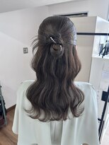オウン(AUN) カチモリハーフアップ