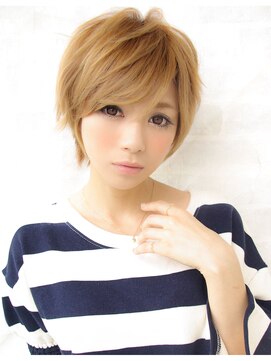 ビューイースト 亀戸 錦糸町(VIEW EAST) 白髪も明るくカラー☆ミセス・大人女子こそハイトーンショート