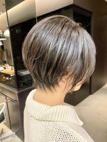 サラ 天神大名店(SARA) 都会的ショートヘア☆小顔カット / SARA@若林