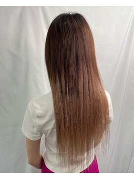 ニーナ ヴィジョン(NINA visioN) #プルエクステ#グラデーション