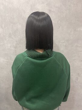 ステラ(stella) 切りっぱなしボブ