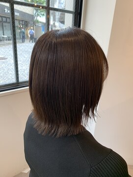 ムーン ティコブラーエ(moon tico brae) ７月(ミディアムヘア/グレージュカラー/シルキーベージュ)