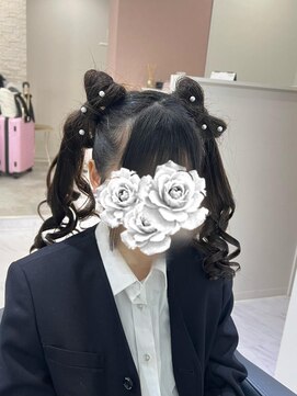 立体リボンツインテール