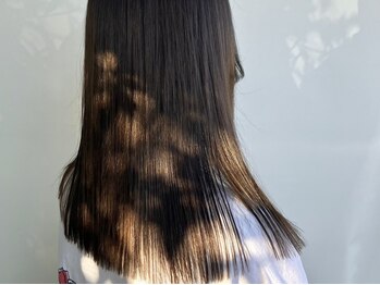ジェネ(jene)の写真/低刺激で、繰り返しの白髪染めもおしゃれ染も対応◎頭皮にも髪にも優しく、艶やかな仕上がりに♪