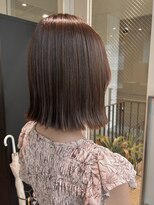 ニーフ 恵比寿(neaf)&nbsp;イメチェン　ホワイトブロンド　外ハネボブ 美髪　ワイドバング