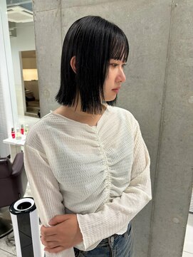 スウィープ(sweep) パツっとボブ×艶ブラック