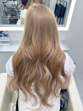 テイス 新宿(TACE) ベージュカラー[ネビージュ/黒髪/小顔/新宿]