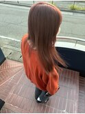 ピンクベージュ