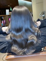 アマトウキョウ アユンチェ(AMA TOKYO×AYUNCHE) ブリーチなし 透明感カラー グレージュ ブルーブラック