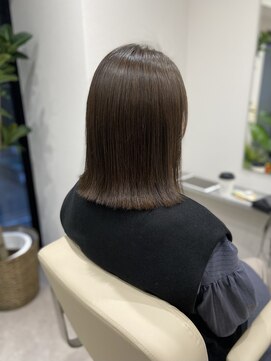 ルネ(Rune) グレージュ／縮毛矯正