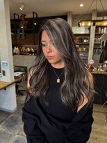 ハク(haku)&nbsp;コントラストハイライト×レイヤーカット