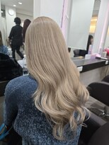 グランディールヘアデザイン(grandir hairdesign)&nbsp;プルエクステ/ホワイトベージュ/ロングヘア/千葉
