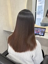 ホワイト(WHITE)&nbsp;乾かすだけでまとまる美髪矯正〇