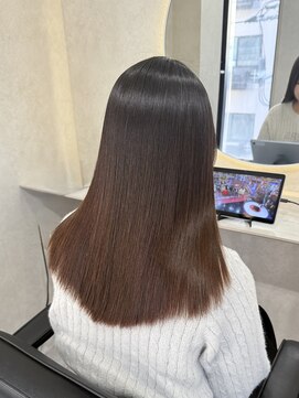 ホワイト(WHITE) 乾かすだけでまとまる美髪矯正〇