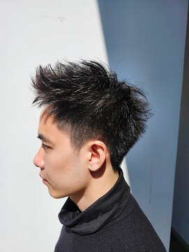 ラビソル(L a v i s o l) スパイキーショート