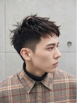 ベル 新宿(Belle) ★セットを簡単に/ベリーショート/刈り上げ/新宿駅