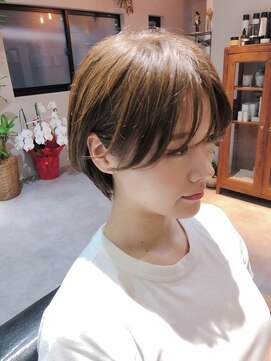 エラマ ヘアメゾン(elama hair maison) 【elama】うざバングショート