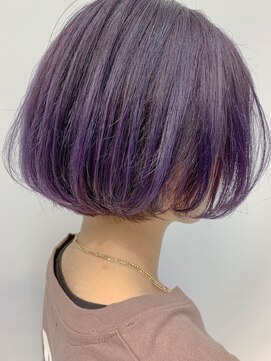テトヘアー(teto hair) ラベンダーアッシュ 、ショートボブ、前下がりボブ