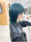 モスグリーン　ボブ　ダブルカラー