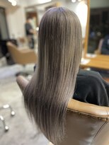 スタジオフツーロ バイ ビーヘアー(STUDIO FUTURO by BEhair) プルエクステ　エクステ　グラデーション　シルバー