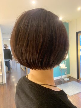 マーズソレイユラモード(mars soleil la mode) 伸びてもまとまる大人ショートボブ