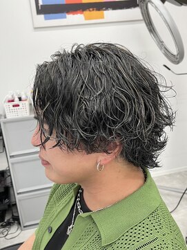 ラヴィズムバイフィフス(LUVISM by fifth) 波巻きスパイラルパーマメッシュカラー