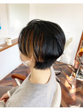 ヘアーアンドメイクアップモパ ショートヘア