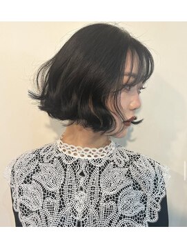 ナループロア ルームー(Nalu pu loa ROOMOO) ゆるまきタッセルカット/タッセルカット/タンバルモリ/韓国ボブ