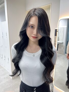 エイム(AiM) ブルーブラック/ブラック/中明度カラー/ブリーチカラー/艶カラー