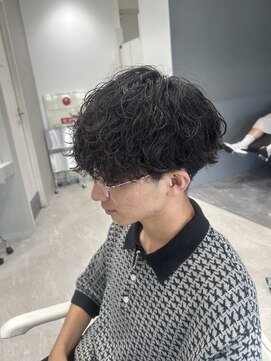 ルクス(Luxs) 【マッシュ×波巻きパーマ】