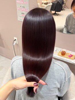 触れるたび感動する、上質なうるツヤ髪を叶える極上トリートメント【大曽根/髪質改善/縮毛矯正】