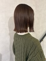 ヴィサージュメゾン(VISAGE maison)&nbsp;ピンクベージュ系切りっぱなしボブ