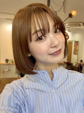 グリーンミドル(GREEN middle) まとまるボブ/切りっぱなしボブ/オリーブカラー/艶カラー/透明感