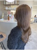 ブリーチなしカラー／20代／ベージュカラー